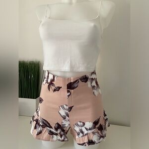 Scalloped floral shorts size Small
